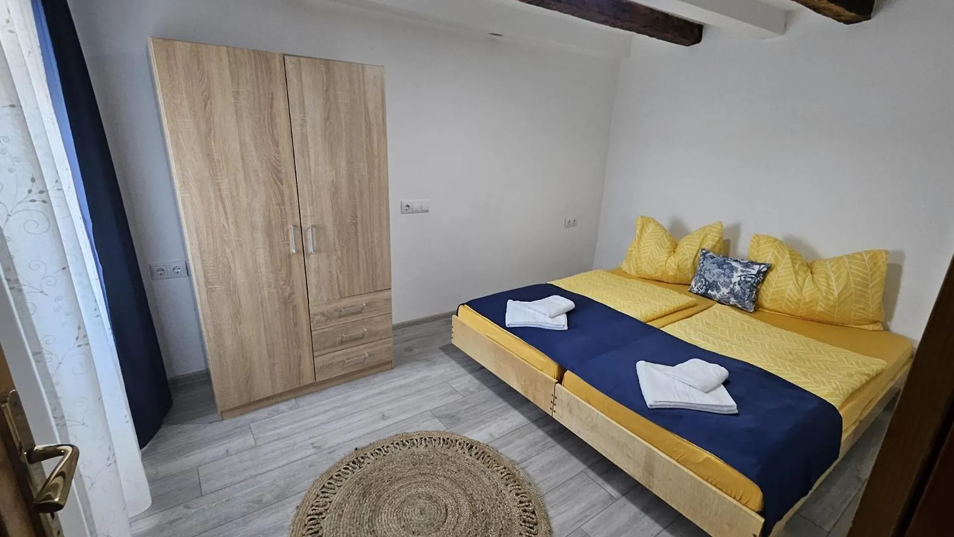 Villa Nautia Stone House Milohnici 0*,  Kroatië